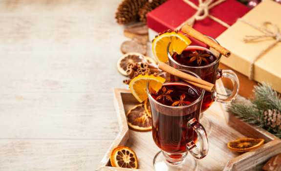 pexels-george-dolgikh-551816-1666061
						        