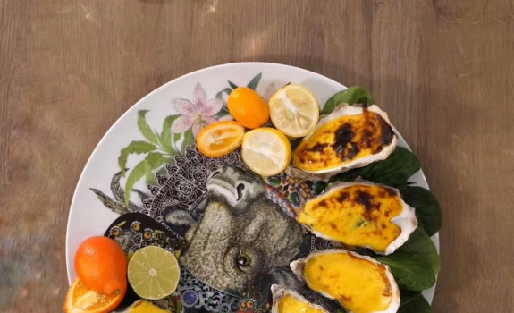 Le Pied dans le Plat Huîtres au sabayon
							        