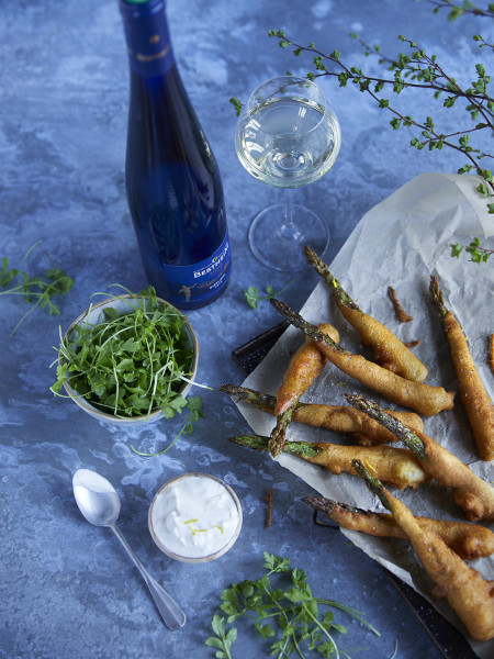 riesling RDL x asperges en tempura
	                        